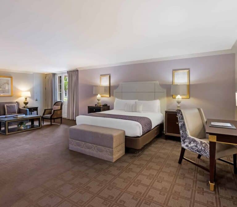 The Royal Sonesta NewOrleans GuestRoom Junior Suite Queen