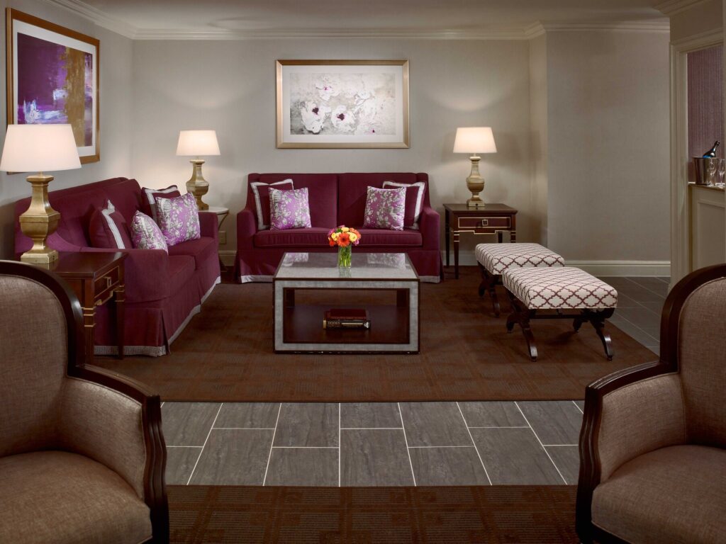 image-interior-balcony-parlor-two-bedroom-1