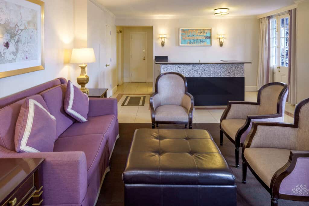 image-two-bedroom-suite-king-1